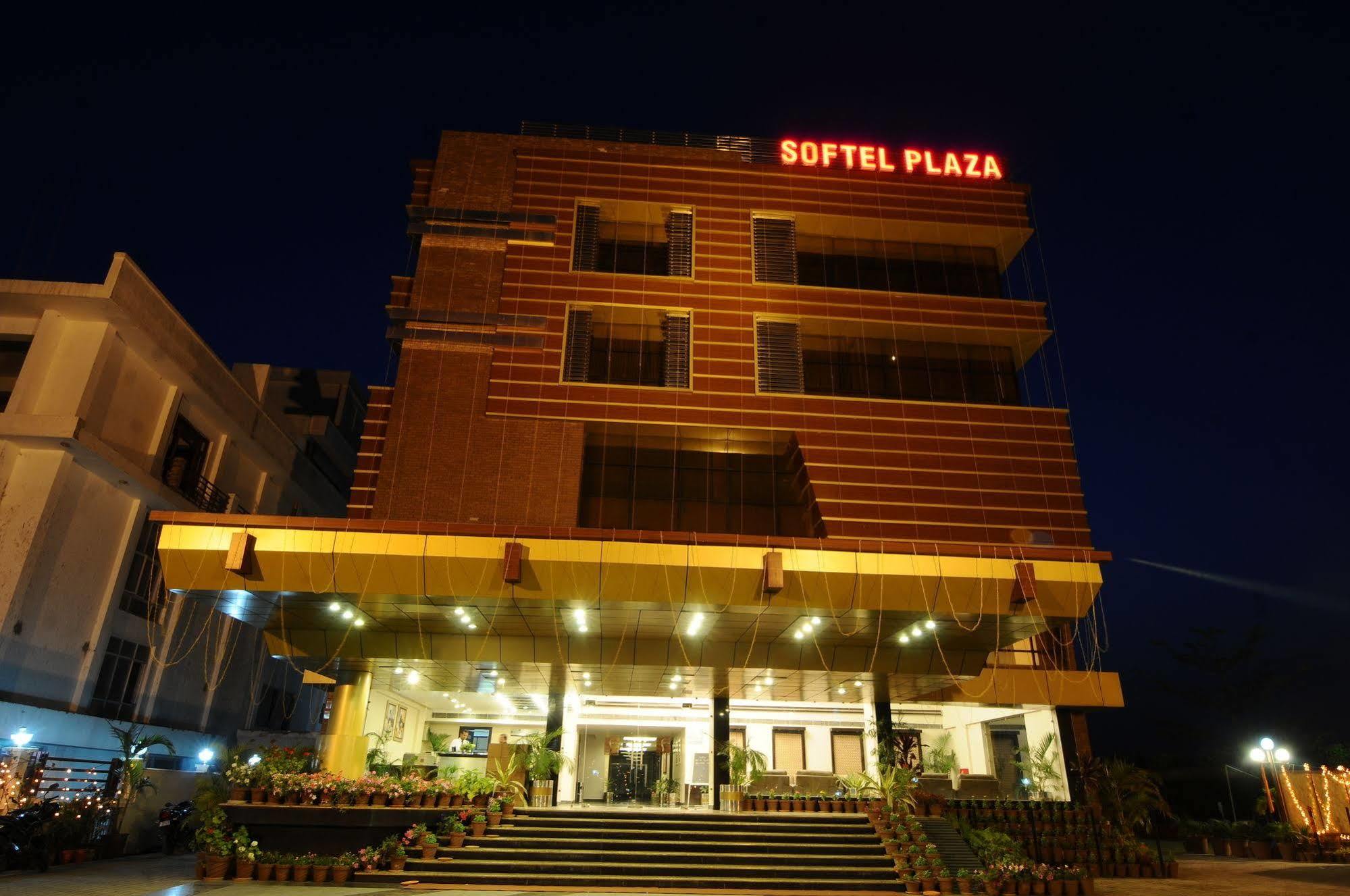 Hotel Softel Plaza Clement Town Dış mekan fotoğraf