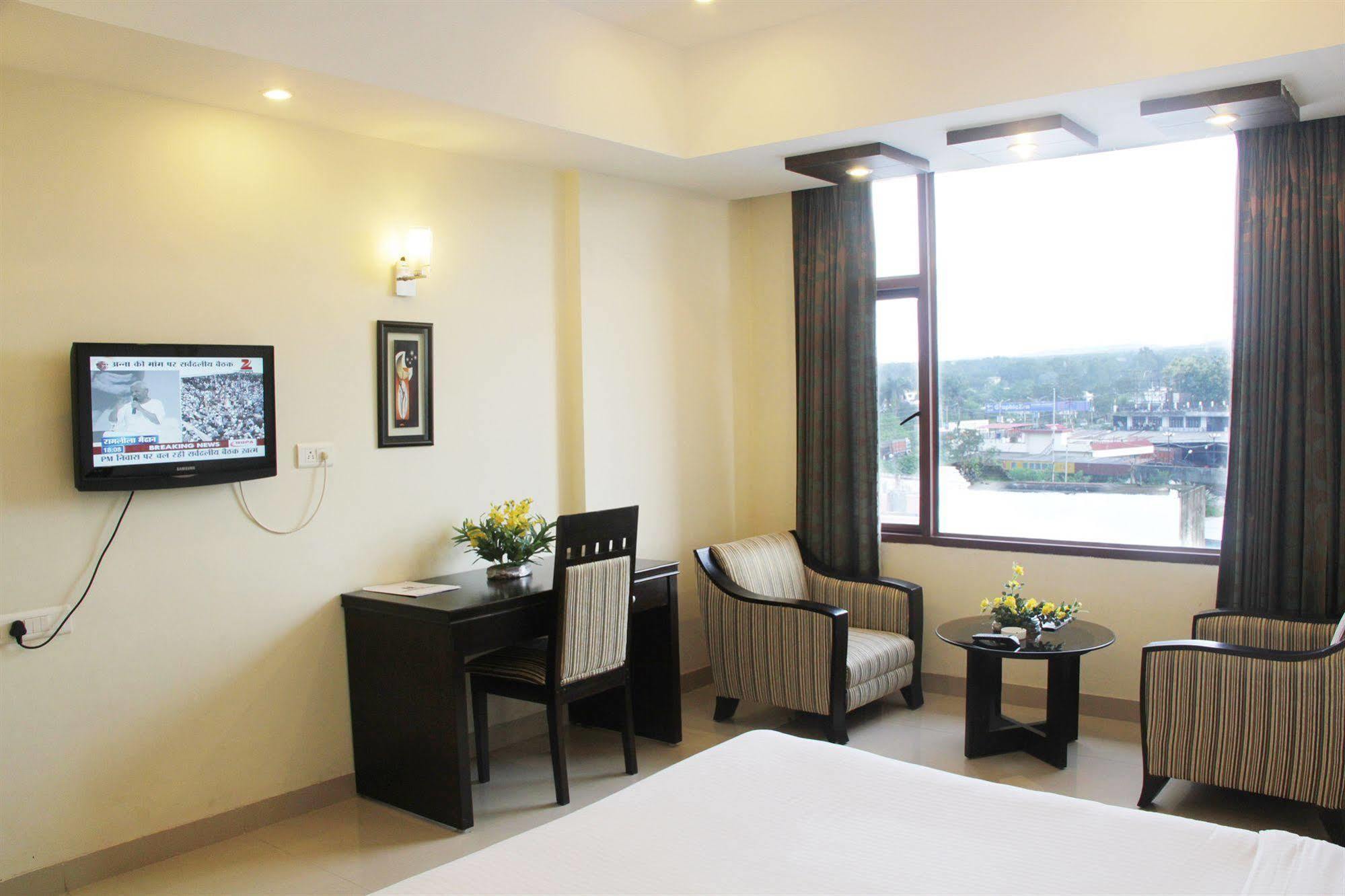 Hotel Softel Plaza Clement Town Dış mekan fotoğraf